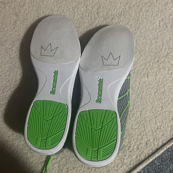 Brand new women’s bowling shoes - Picture 2 of 3